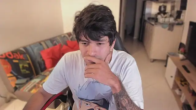 Snapshot of justin_stark7 chatting on October 30, 10:43 pm justin stark7 online show from October 30, 10:43 pm