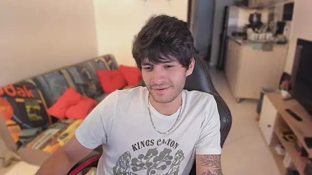 Snapshot of justin_stark7 chatting on November 1, 9:50 pm justin stark7 online show from November 1, 9:50 pm