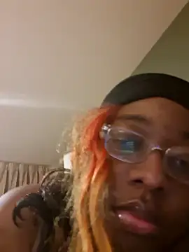 Snapshot of Cocolious_GAPeach_84 chatting on March 9, 1:20 am Cocolious GAPeach 84 online show from March 9, 1:20 am