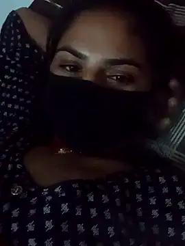 Snapshot of hotrasina chatting on December 26, 10:59 am hotrasina online show from December 26, 10:59 am