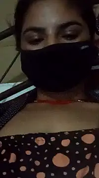 Snapshot of hotrasina chatting on December 27, 12:18 am hotrasina online show from December 27, 12:18 am