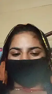 Snapshot of hotrasina chatting on January 3, 1:16 am hotrasina online show from January 3, 1:16 am