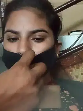 Snapshot of hotrasina chatting on January 5, 1:56 am hotrasina online show from January 5, 1:56 am