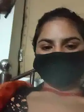 Snapshot of hotrasina chatting on January 11, 1:06 am hotrasina online show from January 11, 1:06 am