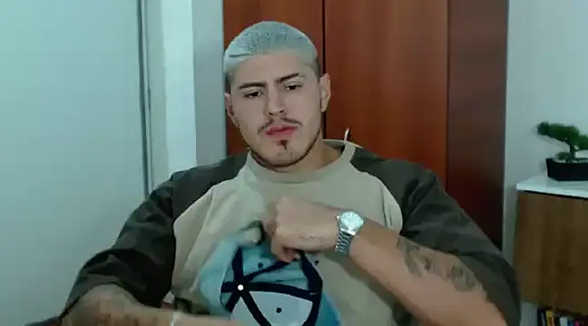 Baltazar Dupont online show from February 25, 1:17 pm