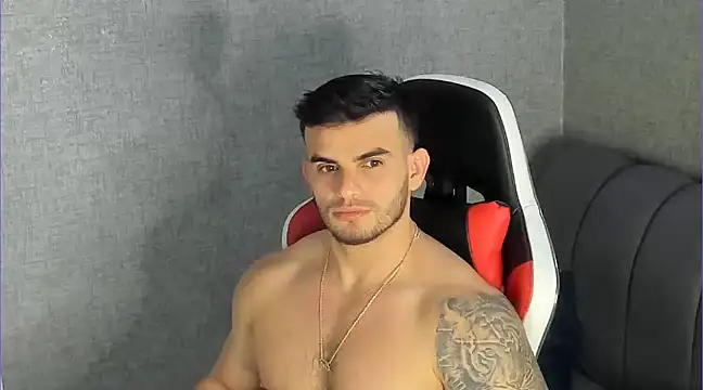 Ricardogo19 online show from February 15, 8:22 pm