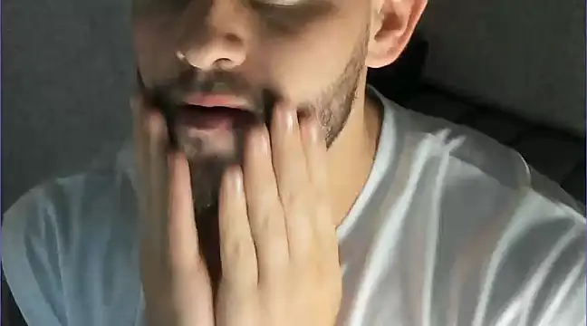 Ricardogo19 online show from March 12, 4:19 am