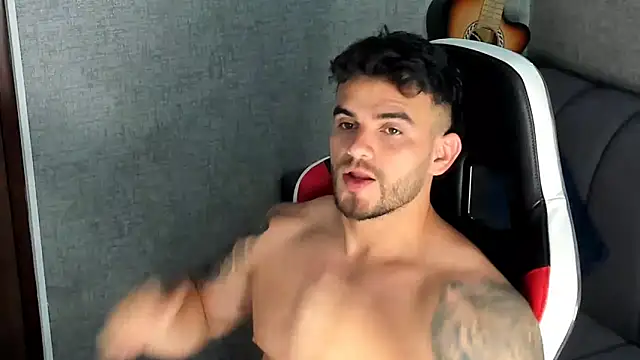 Ricardogo19 online show from September 30, 3:06 pm