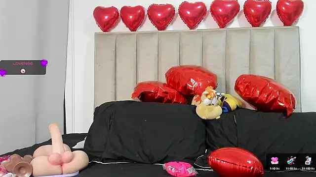 Snapshot of Queen_Antonella_Oficial chatting on February 3, 11:42 am Queen Antonella Oficial online show from February 3, 11:42 am