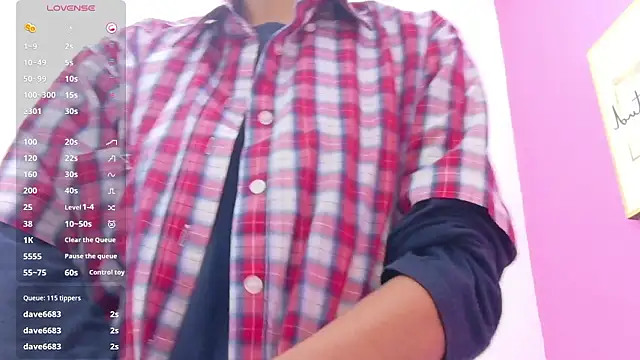 yourcuteneighbourr online show from March 6, 3:03 am