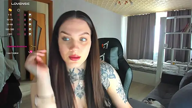 AizaRose online show from April 14, 6:08 am