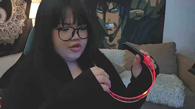 Snapshot of LeyaKan chatting on February 3, 4:46 am LeyaKan online show from February 3, 4:46 am