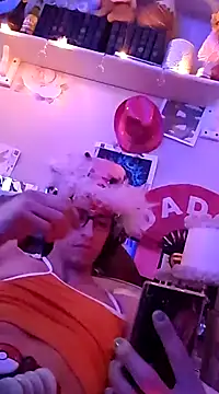 Snapshot of gurlnips chatting on February 9, 3:56 pm gurlnips online show from February 9, 3:56 pm