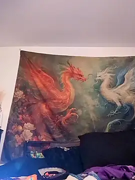 Snapshot of gurlnips chatting on March 4, 2:49 am gurlnips online show from March 4, 2:49 am