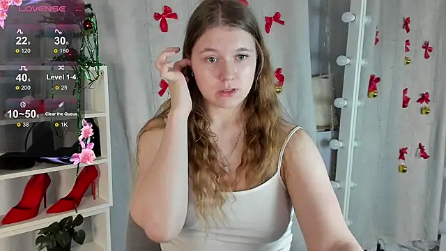 Snapshot of Rebecca_Kelly chatting on December 20, 10:00 pm Rebecca Kelly online show from December 20, 10:00 pm