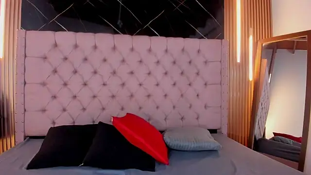 Snapshot of ShanellBlack chatting on November 27, 4:47 am ShanellBlack online show from November 27, 4:47 am