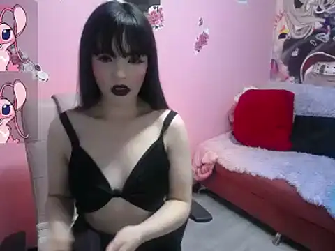 Snapshot of sailor_moon07 chatting on March 23, 3:21 am sailor moon07 online show from March 23, 3:21 am