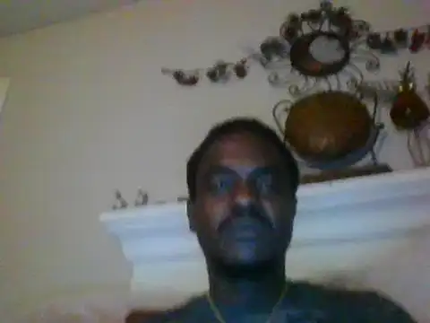 Snapshot of Hugedick0071 chatting on December 23, 11:17 pm Hugedick0071 online show from December 23, 11:17 pm