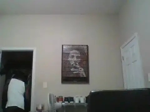 Snapshot of Hugedick0071 chatting on January 4, 5:48 am Hugedick0071 online show from January 4, 5:48 am