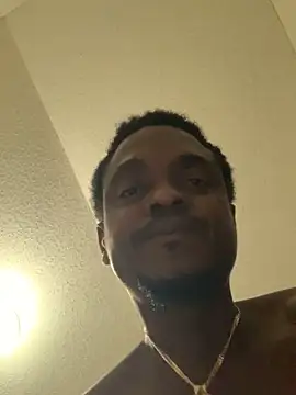 Snapshot of Hugedick0071 chatting on January 16, 7:49 am Hugedick0071 online show from January 16, 7:49 am