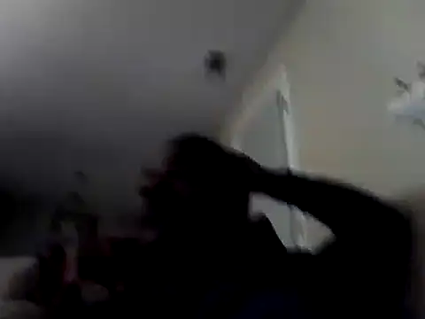 Snapshot of Hugedick0071 chatting on February 21, 3:34 am Hugedick0071 online show from February 21, 3:34 am