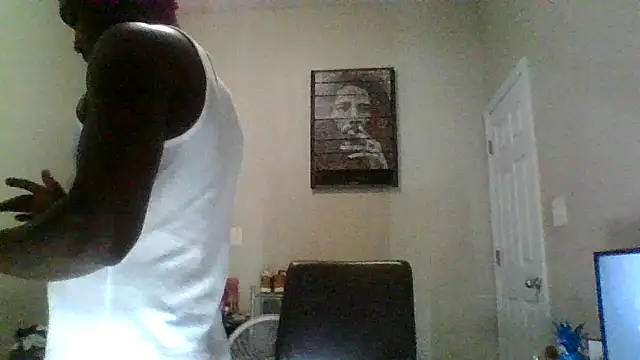 Snapshot of Hugedick0071 chatting on March 22, 4:03 am Hugedick0071 online show from March 22, 4:03 am