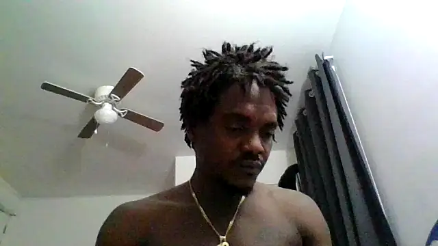 Snapshot of Hugedick0071 chatting on October 27, 1:48 pm Hugedick0071 online show from October 27, 1:48 pm