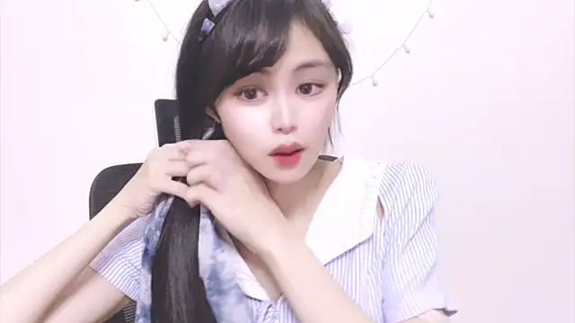 ---MIA--- online show from October 3, 2:14 pm