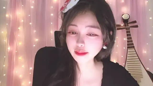 ---MIA--- online show from November 28, 2:42 pm