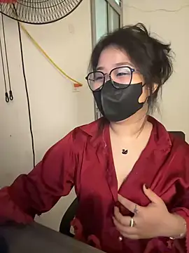 Snapshot of Jenni_nana chatting on December 4, 5:27 am Jenni nana online show from December 4, 5:27 am