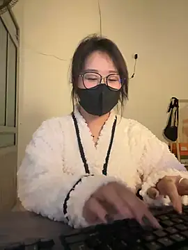 Snapshot of Jenni_nana chatting on December 14, 9:07 am Jenni nana online show from December 14, 9:07 am