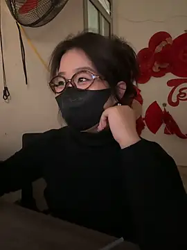 Snapshot of Jenni_nana chatting on January 1, 3:45 am Jenni nana online show from January 1, 3:45 am