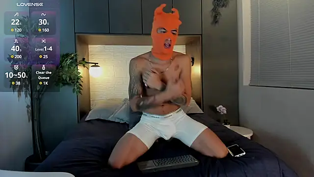 DrakeNeumann online show from February 17, 3:36 am