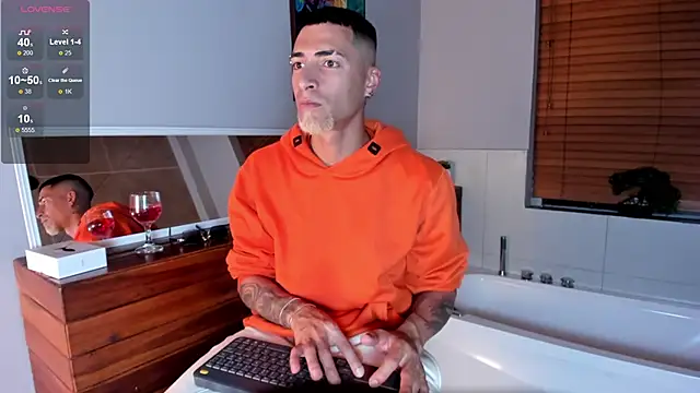 DrakeNeumann online show from October 10, 3:38 am