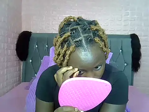 sexybree  online show from April 14, 11:22 pm