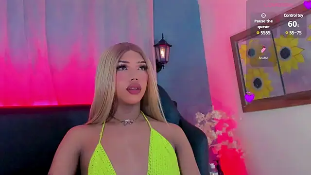 Snapshot of Nikita_Gers chatting on December 3, 6:26 am Nikita Gers online show from December 3, 6:26 am