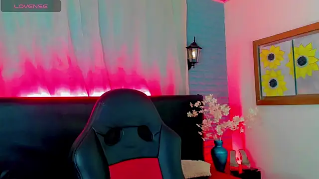 Snapshot of Nikita_Gers chatting on January 17, 3:12 am Nikita Gers online show from January 17, 3:12 am