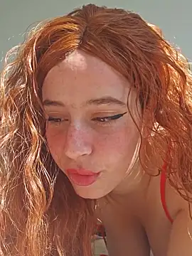 Snapshot of Massa8 chatting on February 7, 10:08 am Massa8 online show from February 7, 10:08 am