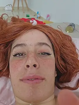 Snapshot of Massa8 chatting on February 7, 4:35 pm Massa8 online show from February 7, 4:35 pm