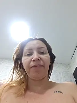 IsisDuzan online show from December 21, 3:41 pm