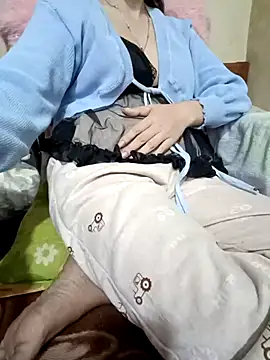 Hotpussy3ox online show from February 24, 3:42 pm