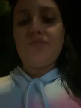 Snapshot of saray_gomez22 chatting on January 20, 1:50 am saray gomez22 online show from January 20, 1:50 am