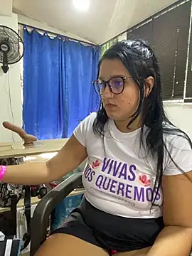 Snapshot of saray_gomez22 chatting on February 28, 8:07 pm saray gomez22 online show from February 28, 8:07 pm