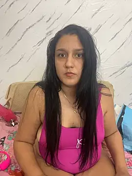 Snapshot of saray_gomez22 chatting on March 10, 1:34 am saray gomez22 online show from March 10, 1:34 am