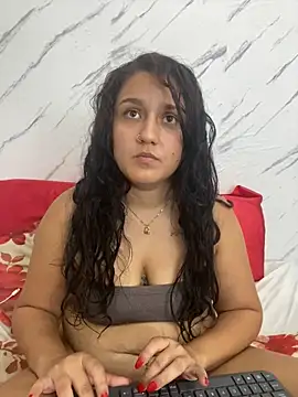 Snapshot of saray_gomez22 chatting on March 23, 12:58 am saray gomez22 online show from March 23, 12:58 am