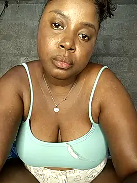 Snapshot of Chleo__ chatting on February 24, 9:41 pm Chleo online show from February 24, 9:41 pm