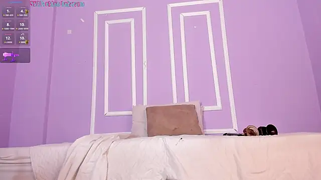 Snapshot of Chleo__ chatting on February 25, 4:00 pm Chleo online show from February 25, 4:00 pm