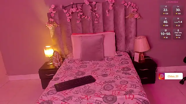 Chleo   online show from February 16, 1:07 pm