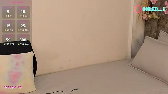 Chleo   online show from April 1, 1:01 pm