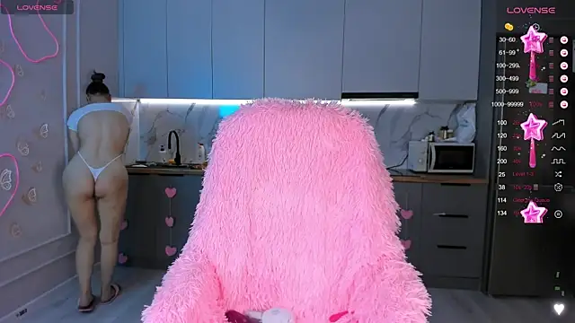 Snapshot of carpe_diemmm chatting on March 15, 10:44 pm carpe diemmm online show from March 15, 10:44 pm